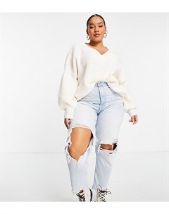 Кремовый пушистый джемпер с V образным вырезом ASOS DESIGN Curve Asos curve