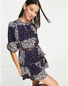 Платье мини с завязкой на талии и цветочным принтом в стиле пэчворк Violet romance