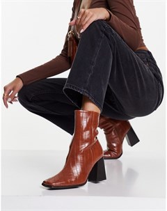 Светло коричневые лакированные ботинки с квадратным носком Truffle collection