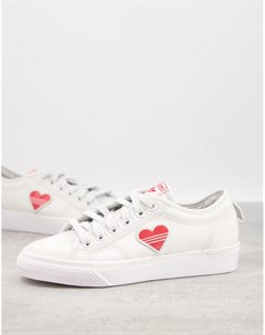 Белые кроссовки с сердечками Valentines Nizza Adidas originals