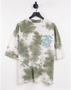Oversized футболка цвета хаки с принтом тай дай и цветочной вышивкой на груди Asos design
