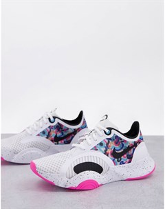 Белые кроссовки с розовой отделкой Superprep Go Nike