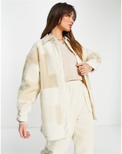 Кремовая куртка из искусственной овчины в стиле пэчворк Levi's®
