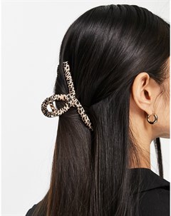 Заколка краб для волос обтянутая тканью с леопардовым принтом Asos design