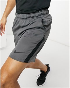 Серые шорты Nike training