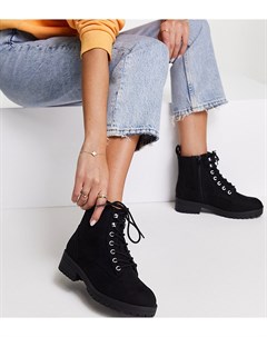 Черные ботинки из искусственной замши с металлической отделкой и шнуровкой New look wide fit