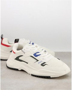 Белые кроссовки с красными темно синими вставками Bershka