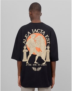 Черная футболка в стиле oversized с древнеримским принтом на спине Bershka