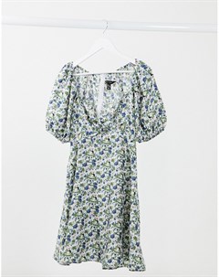 Платье мини в мелкий цветочек с пышными рукавами и завязкой спереди New look