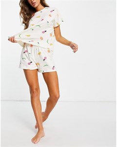 Кремовый пижамный комплект с футболкой и шортами с принтом в виде фруктов Asos design