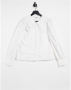 Белая oversized рубашка с кружевным воротником Na-kd