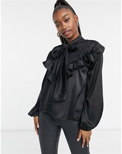 Атласная рубашка черного цвета с оборками и завязкой на воротнике Femme luxe