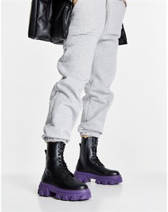 Черные и фиолетовые ботинки на шнуровке и толстой подошве Kick Topshop