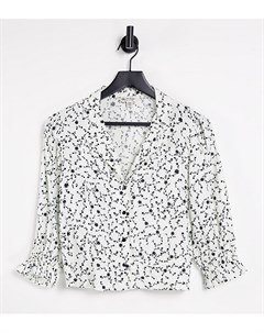 Белая рубашка с пуговицами и монохромным цветочным принтом Miss selfridge