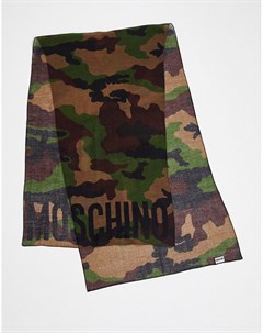 Шарф цвета хаки с камуфляжным принтом и логотипом Moschino