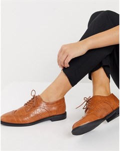 Коричневые туфли со шнуровкой на плоской подошве с отделкой под крокодиловую кожу More Asos design