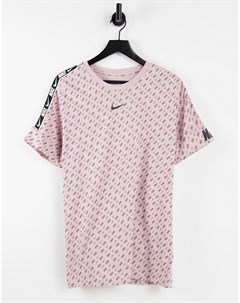 Пыльно розовая футболка со сплошным принтом логотипа и тесьмой Repeat Pack Nike