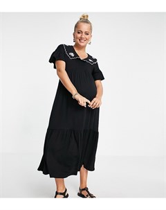 Черное ярусное платье миди для беременных с присборенной юбкой и воротником с вышивкой Violet romance maternity