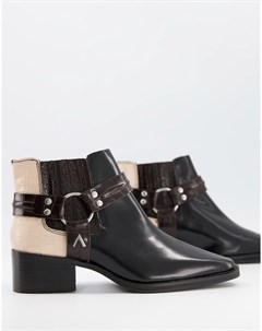 Черные кожаные ботинки в ковбойском стиле Mariana Asra