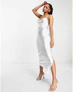 Платье комбинация макси из блестящего атласа со шнуровкой на спине цвета слоновой кости Asos design