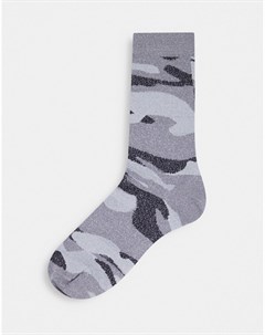 Серые носки с камуфляжным принтом и блестками Asos design