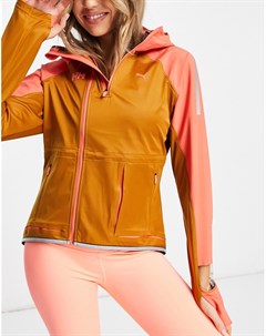 Спортивная куртка в стиле колор блок светло коричневого и кораллового цвета x Helly Hansen Puma