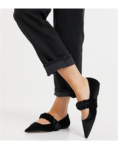 Черные бархатные балетки с острым носком и присборенным ремешком для широкой стопы Wide Fit Liberty Asos design