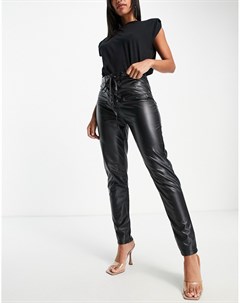 Черные зауженные брюки из искусственной кожи со шнуровкой Femme luxe