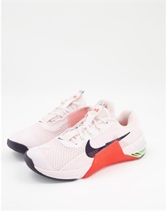 Розовые кроссовки Metcon 7 Nike training