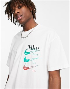 Белая футболка с повторяющимся логотипом на спине DNA Nike