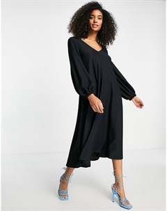 Свободное фактурное платье миди черного цвета с V образным вырезом Asos design