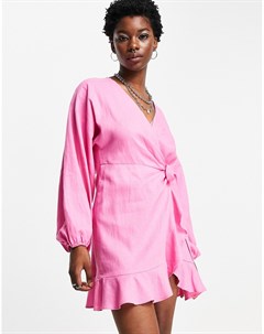 Ярко розовое платье мини с объемными рукавами и запахом Topshop