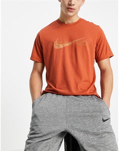 Оранжевая футболка с логотипом галочкой Nike Pro Training Dri Fit Nike training