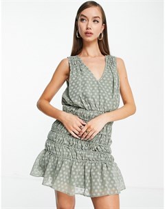 Мягкое платье мини без рукавов с присборенной юбкой из ткани добби цвета хаки Asos design
