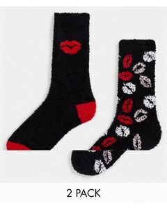 Набор из 2 пар пушистых носков черного и красного цветов с узором губы Threadbare