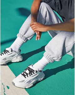 Белые кроссовки с контрастными шнурками Ozweego Celox Adidas originals
