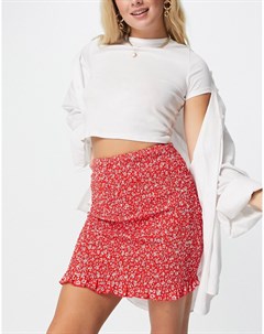 Красно белая присборенная мини юбка с мелким цветочным принтом от комплекта Love triangle