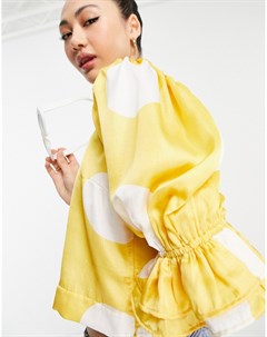 Желтая блузка в белый горошек с пышными рукавами Vero moda