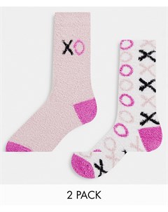 Набор из 2 пар пушистых носков розового и белого цветов с узором поцелуев Threadbare
