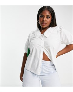 Белая блузка с глубоким вырезом и вышивкой ришелье Only curve