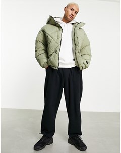 Шалфейно зеленый oversized пуховик Bershka