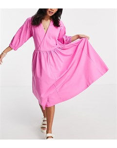 Розовое платье миди с присборенной юбкой и лифом с запахом ASOS DESIGN Petite Asos petite