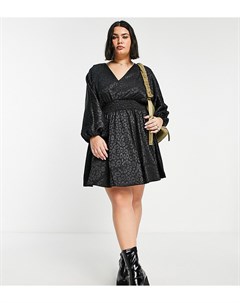 Черное атласное жаккардовое платье с расклешенной юбкой и леопардовым узором Simply be