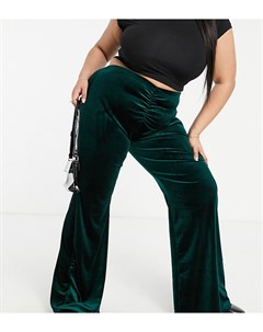 Эксклюзивные бархатные расклешенные брюки изумрудно зеленого цвета Jaded rose plus