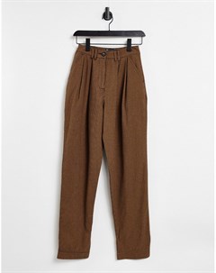 Широкие зауженные книзу брюки светло коричневого цвета со складками и узором гусиная лапка Asos design