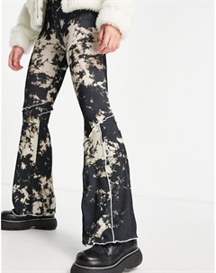Расклешенные брюки со вставками принтом тай дай необработанными краями и декоративными швами Asos design