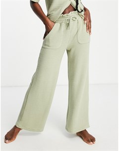 Шалфейно зеленые пижамные брюки из жатого трикотажа Выбирай и Комбинируй Asos design