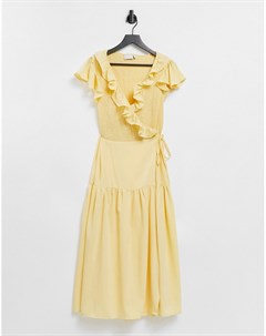 Желтое платье миди с присборенным лифом и запахом Asos design