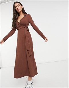 Шоколадное платье миди в рубчик с запахом и длинными рукавами Asos design