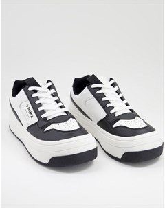 Белые и черные кроссовки на толстой подошве Asos design